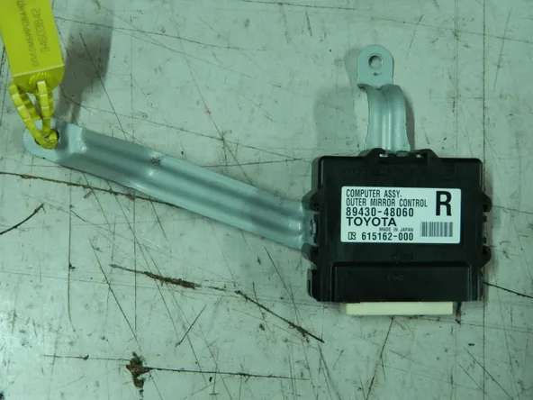 Блок управления зеркалами LEXUS RX350 GGL10 Перед Прав (Контрактный) 94603842