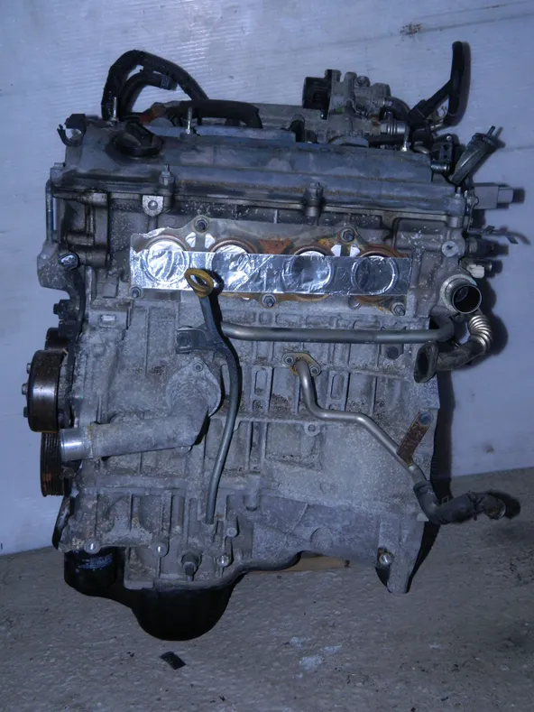 Двигатель TOYOTA AVENSIS AZT250 1AZFSE (Контрактный) 10811302