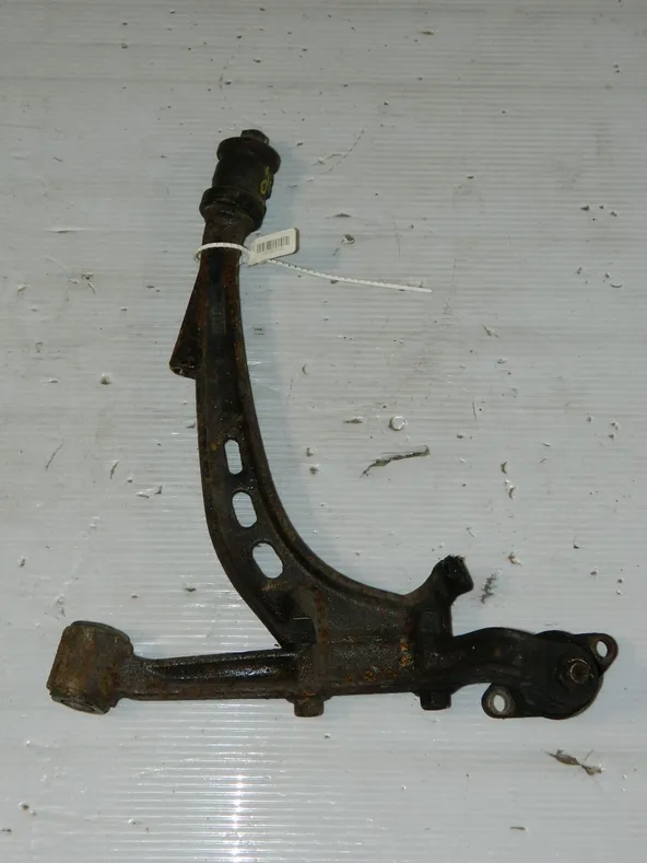 Рычаг подвески TOYOTA ESTIMA TCR10 Перед Прав (Контрактный) 45992546