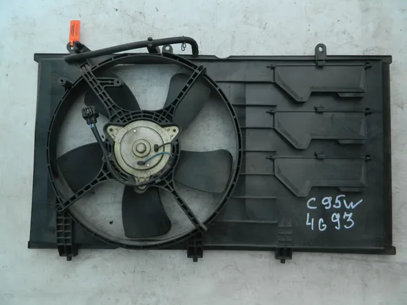 Диффузор радиатора MITSUBISHI LANCER CEDIA CS5W (Контрактный) 72355023