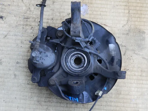 Ступица TOYOTA CAMRY ACV30 Перед Прав (Контрактный) 37791721