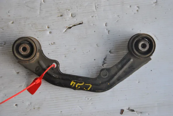 Крепление редуктора NISSAN SERENA PNC24 QR20DE (Контрактный) 25284043