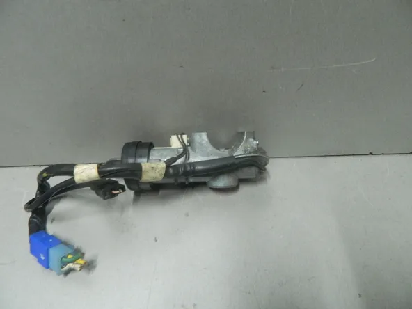 Замок зажигания SUBARU IMPREZA GG2 (Контрактный) 81532298