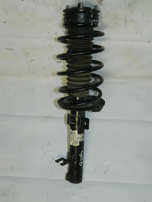 Стойка подвески MAZDA VERISA DC5W Перед Прав (Контрактный) 35021035