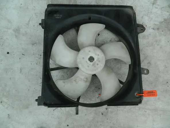 Диффузор радиатора HONDA FIT GD3 (Контрактный) 72367808