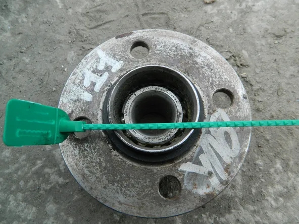 Ступица NISSAN WINGROAD Y11 Зад (Контрактный) 81530869