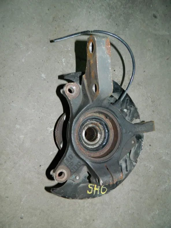 Ступица SUBARU FORESTER SF5 Перед Лев (Контрактный) 79586769