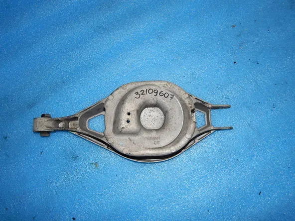 Рычаг подвески INFINITI FX35 S51 Зад (Контрактный) 32109607