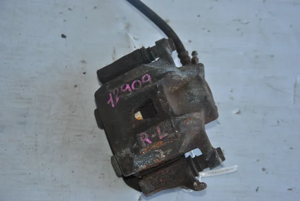 Суппорт TOYOTA ESTIMA ACR30 Зад Лев (Контрактный) 45984325