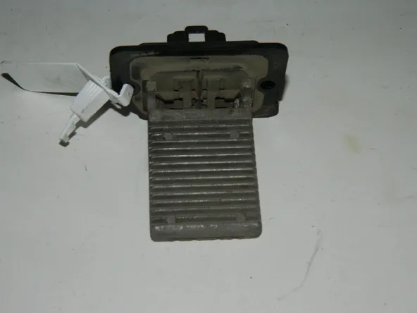 Резистор печки HYUNDAI ACCENT LC (Б/У) 35020481 9703525000