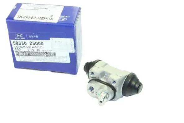 Цилиндр тормозной HYUNDAI/KIA 5833025000 HYUNDAI ACCENT 1999-