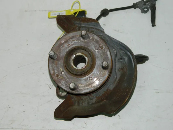 Ступица TOYOTA DUET M100A Перед Лев (Контрактный) 40940678