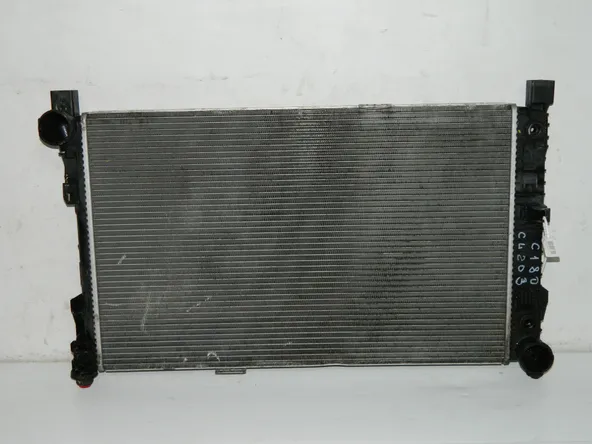 Радиатор ДВС MERCEDES-BENZ C180 CL203 (Контрактный) 45984815