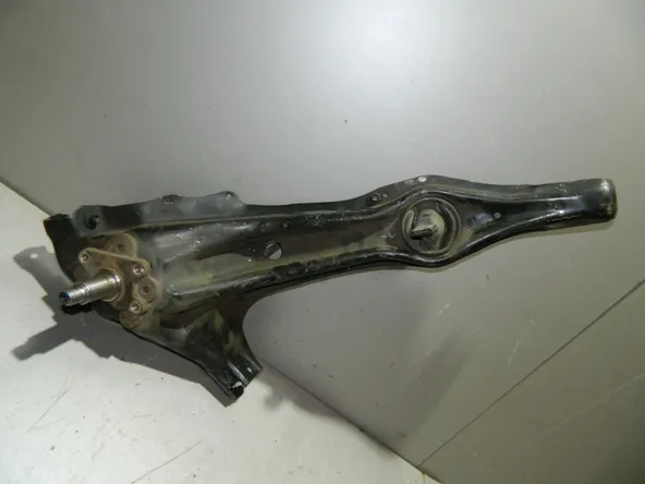 Рычаг подвески HONDA INTEGRA DB6 Зад Лев (Контрактный) 35023048