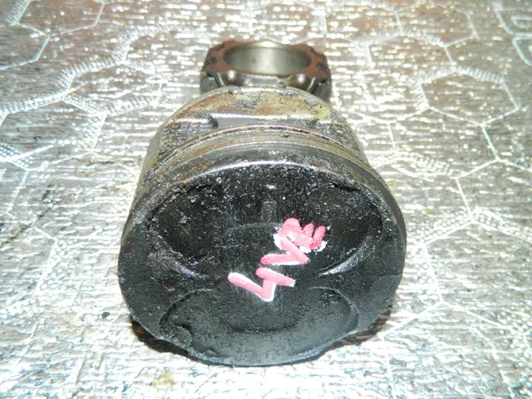 Поршень c шатуном TOYOTA 4VZFE (Контрактный)13071282