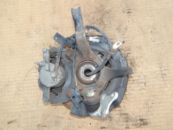 Ступица TOYOTA RAV4 ACA31 Перед Прав (Контрактный) 29011802