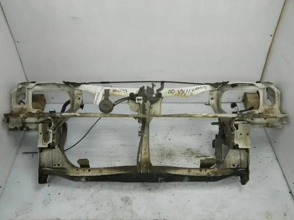 Рамка радиатора NISSAN AD VY11 QG13DE (Контрактный)