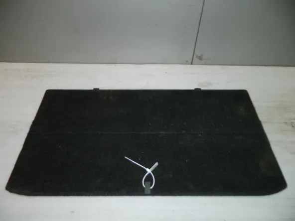 Полка багажника TOYOTA RAV4 (Контрактный) 46098618 5841042030