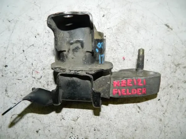 Подушка двигателя TOYOTA COROLLA FIELDER NZE121 1NZFE Прав (Контрактный)