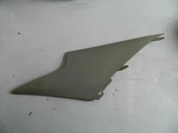 Обшивка стойки TOYOTA CAMRY ACV40 Зад Прав (Контрактный) 4542604 6247033161