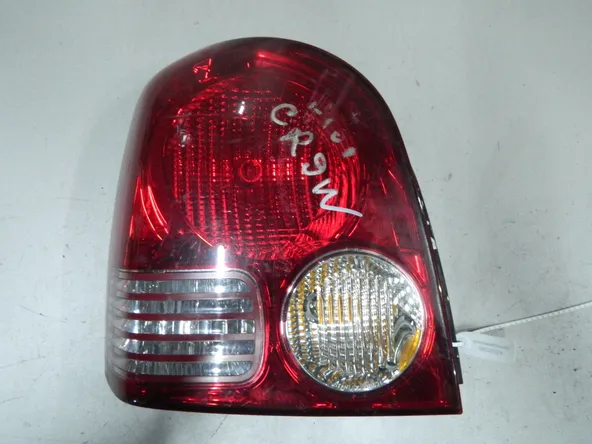 Фонарь MITSUBISHI DION CR6W Зад Лев 1063 (Контрактный) 68000324