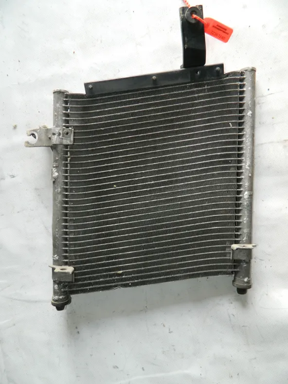 Радиатор кондиционера MAZDA DEMIO DW3W (Контрактный) 72367240