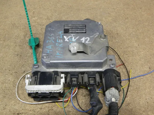 Блок управления рулевой рейкой SUBARU IMPREZA GP7 (Контрактный) 79590386