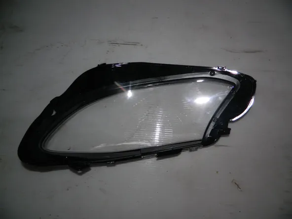 Стекло фары MERCEDES-BENZ E-CLASS W213 Перед Прав A2139067706KZ