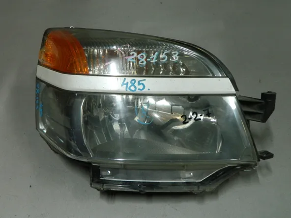 Фара TOYOTA VOXY AZR60 Перед Прав 28153 (Контрактный) 03344840
