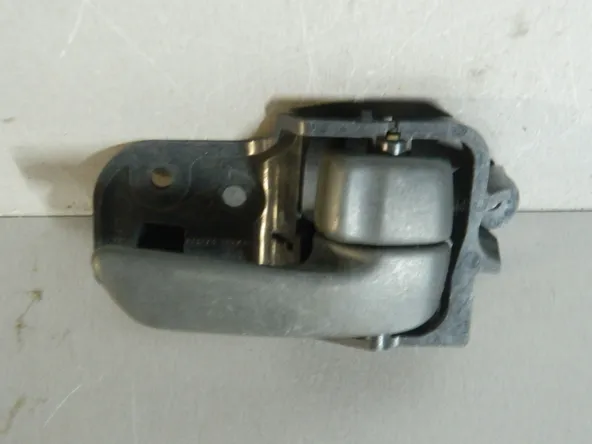 Ручка двери внутренняя TOYOTA CALDINA ST190 Прав (Контрактный) 81528412