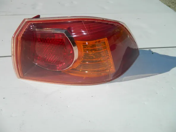 Фонарь MITSUBISHI GALANT FORTIS CY4A Зад Прав (Контрактный) 45980014