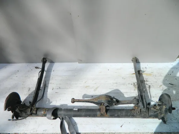 Балка подвески NISSAN PRIMERA WHP11 Зад (Контрактный) 40951708