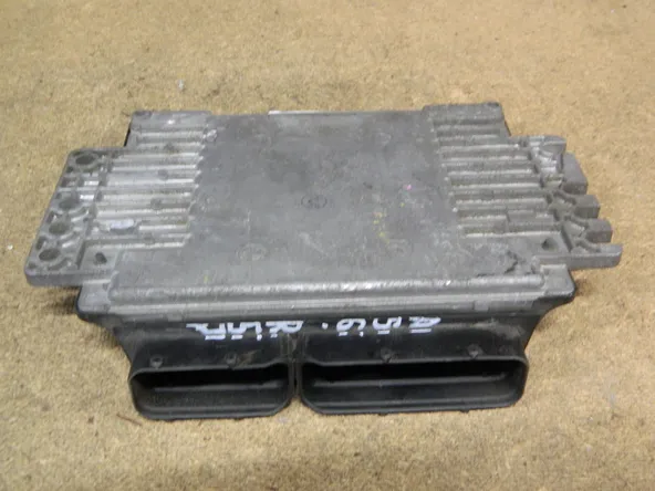 Блок управления ДВС NISSAN MARCH CR10DE (Контрактный) 10481