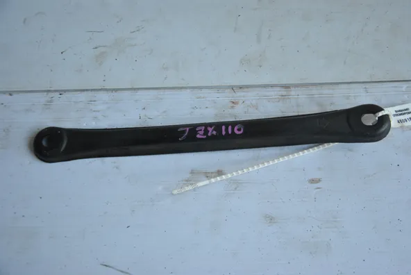 Крепление балки подвески TOYOTA MARKII JZX110 Зад (Контрактный) 46091592