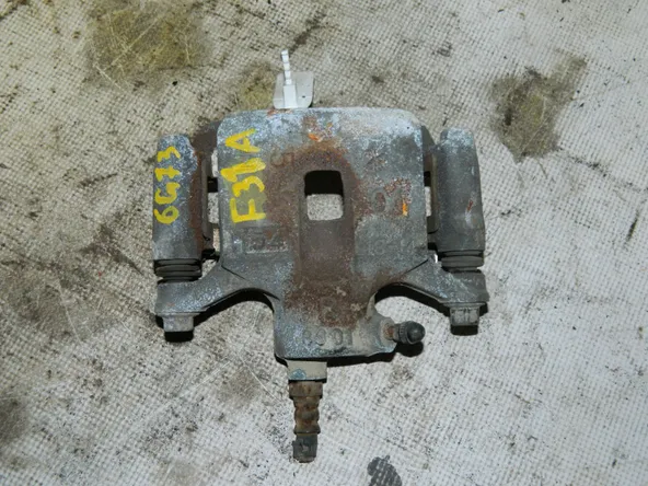 Суппорт MITSUBISHI DIAMANTE F31A Зад Прав (Контрактный) 35017260