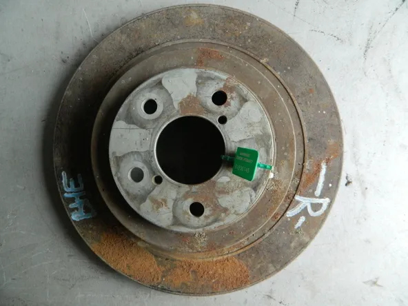 Диск тормозной SUBARU LEGACY BE5 Зад (Контрактный) 81530145