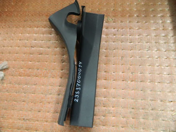 Накладка на порог внутренняя NISSAN DUALIS KJ10 Зад Пара (Контрактный) 23537000014