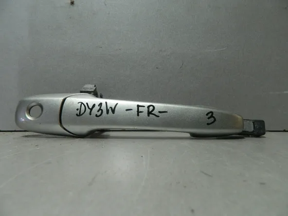 Ручка двери наружная MAZDA MAZDA 3 BK Перед Прав (Контрактный) 81539932