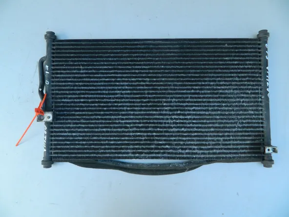Радиатор кондиционера Honda CR-V RD1 (Контрактный) 72367848
