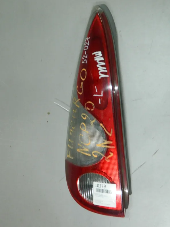 Фонарь TOYOTA FUNCARGO NCP20 Зад Лев 52027 (Контрактный) 03344248