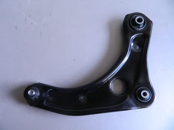 Рычаг GENERAL PARTS 545001HJ0A K13 / E12 / N17 Перед Прав