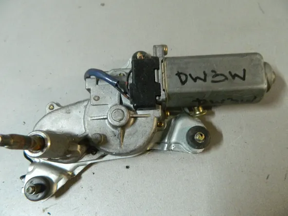 Мотор заднего дворника MAZDA DEMIO DW3W (Контрактный) 81528662