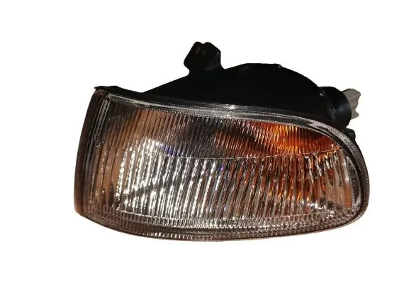 Габарит TYC 183234052B Перед. Лев. HONDA CIVIC 1994-1996