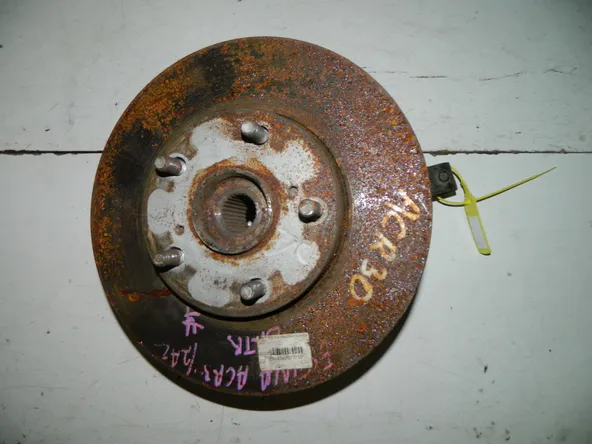 Ступица TOYOTA ESTIMA ACR30 Перед Прав (Контрактный) 40951031