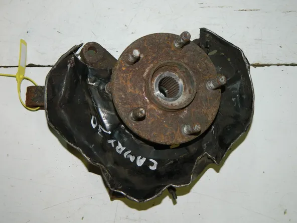 Ступица TOYOTA CAMRY SV40 Перед Прав (Контрактный) 40951030