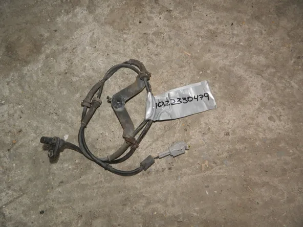 Датчик ABS NISSAN QASHQAI J10 Зад Лев (Контрактный) 1022330479