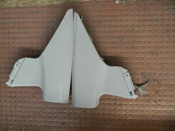 Обшивка задней стойки MAZDA AXELA BLEFP Зад Верх Пара (Контрактный) 25293000035