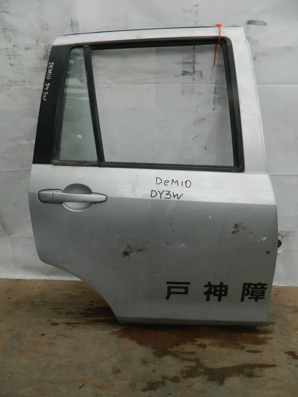 Дверь MAZDA DEMIO DY3W Зад Прав (Контрактный) 72355594