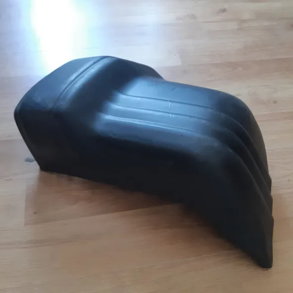 Накладка бампера TYG MB04032PAR MITSUBISHI Pajero