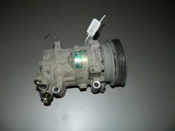 Компрессор кондиционера RENAULT CLIO II K4J 711 (Б/У)